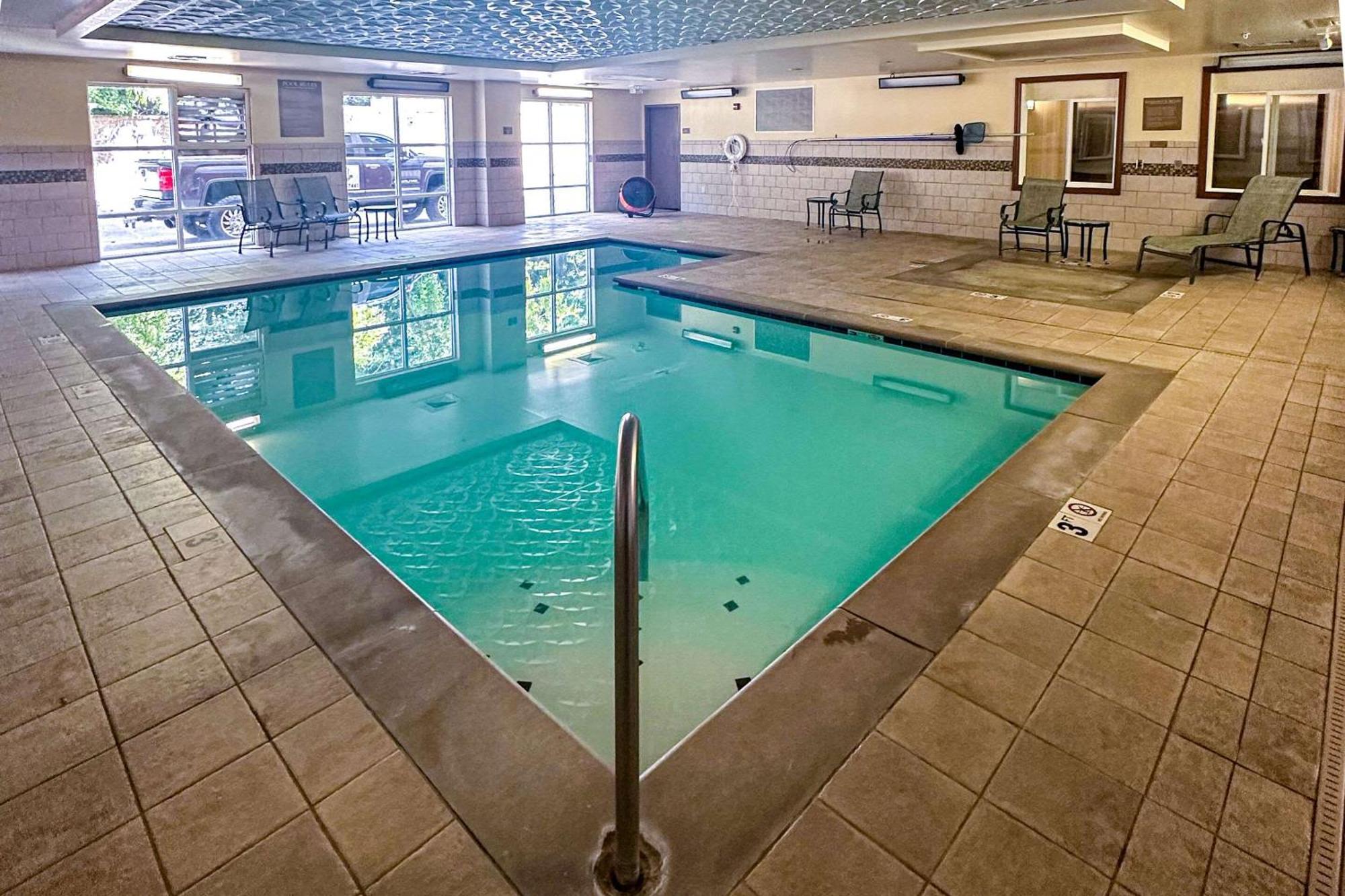 Country Inn & Suites By Radisson, Knoxville At Cedar Bluff, Tn Экстерьер фото
